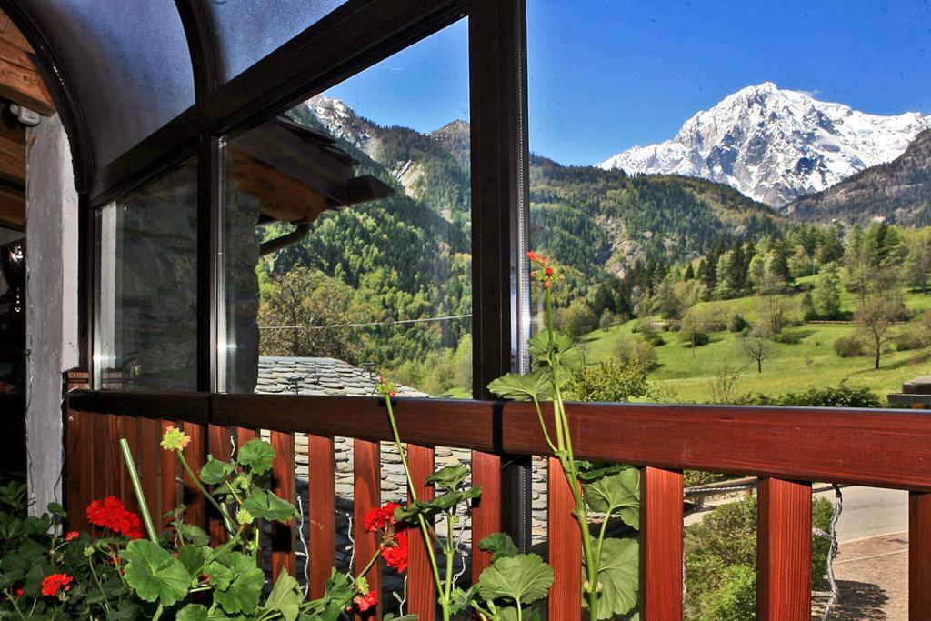 Albergo Le Marmotte Pré-Saint-Didier Exterior foto